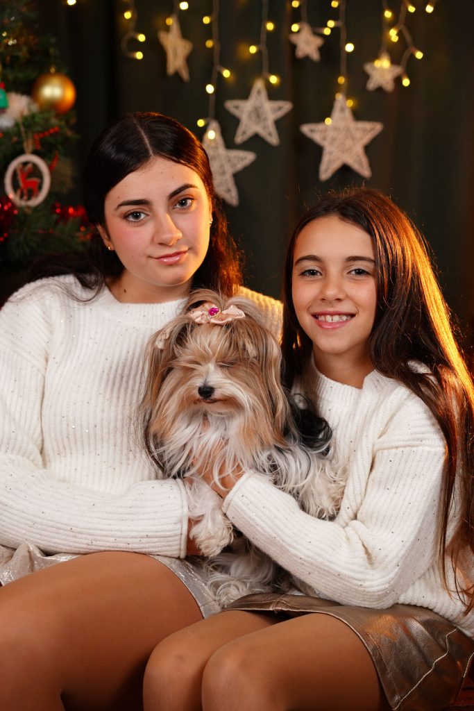 Reportaje de Navidad de Carla y Elena – Estudio Abel López Orihuela